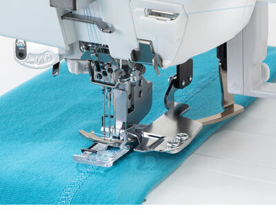 Janome Coverpro 3000P Profesyonel Reçme Makinesi