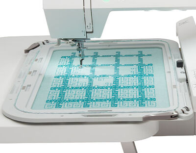 Janome MC550E Bilgisayarlı Otomatik Nakış Makinesi - Teşhir Ürünü - 3