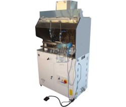 Malkan - Malkan MTMD Kabinli, Çift Vakumlu, Işıklı Leke Temizleme Makinası Malkan - Malkan MTMD Kabinli, Çift Vakumlu, Işıklı Leke Temizleme Makinası